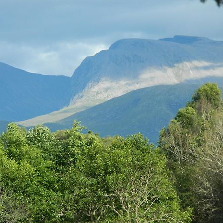 Tom Beag - Ben Nevis View Rooms Fort William Exterior foto