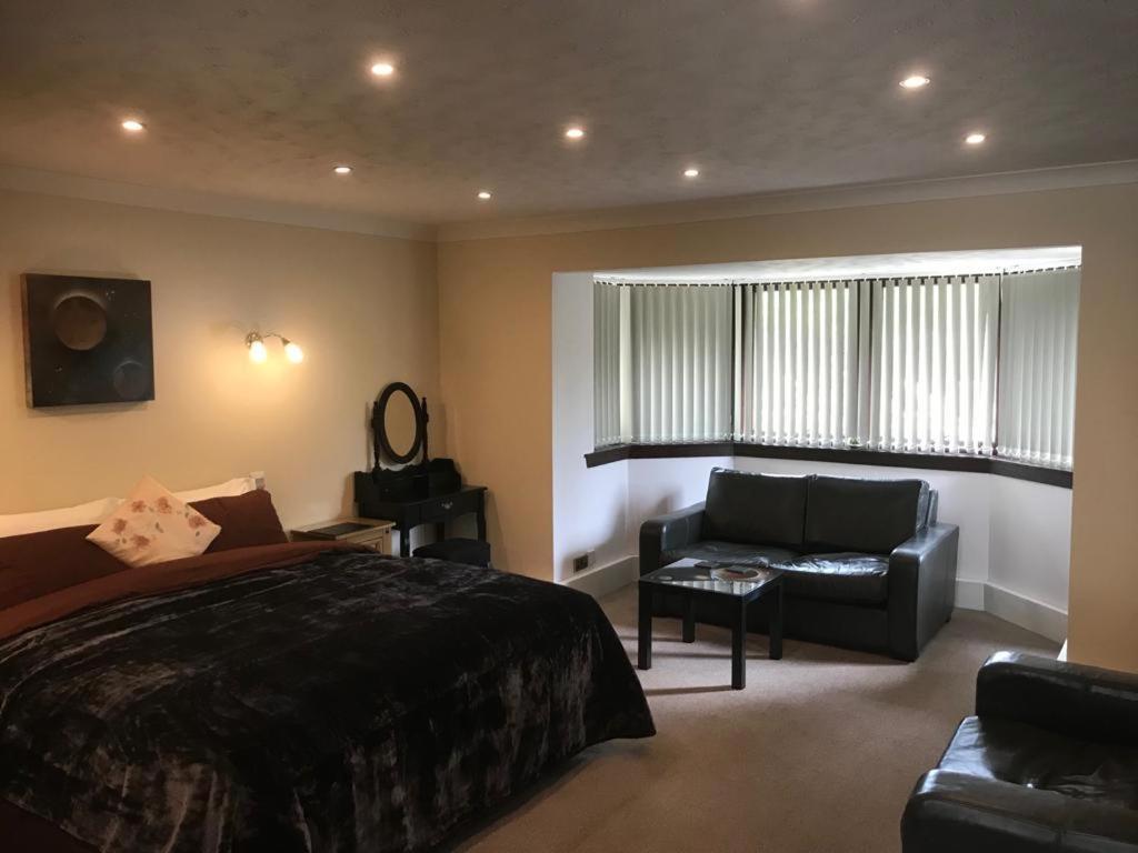 Tom Beag - Ben Nevis View Rooms Fort William Exterior foto